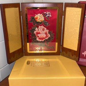 Yun Brocade of China Decorative Floral Folding Screen